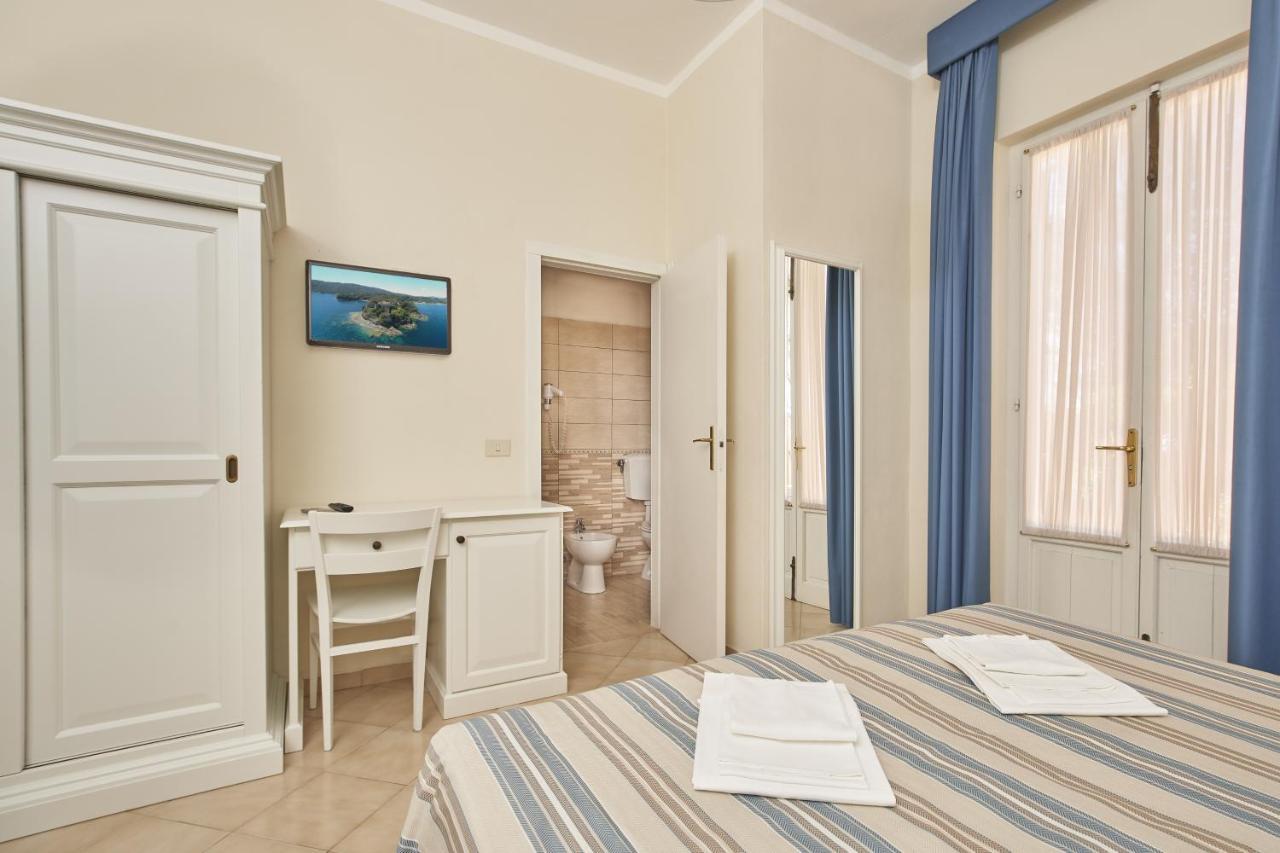 Hotel Villa Rodriguez Каполивери Экстерьер фото