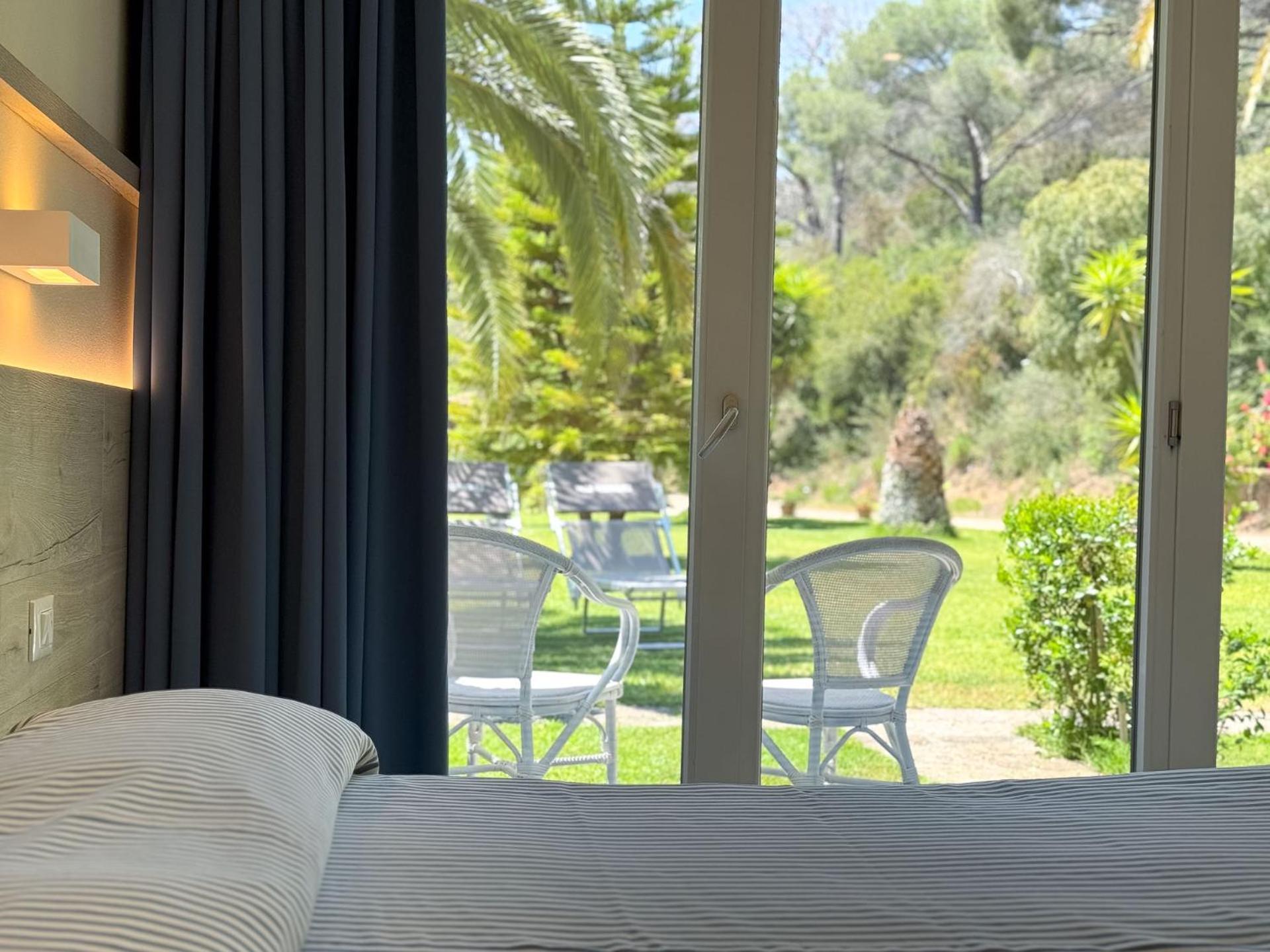 Hotel Villa Rodriguez Каполивери Экстерьер фото