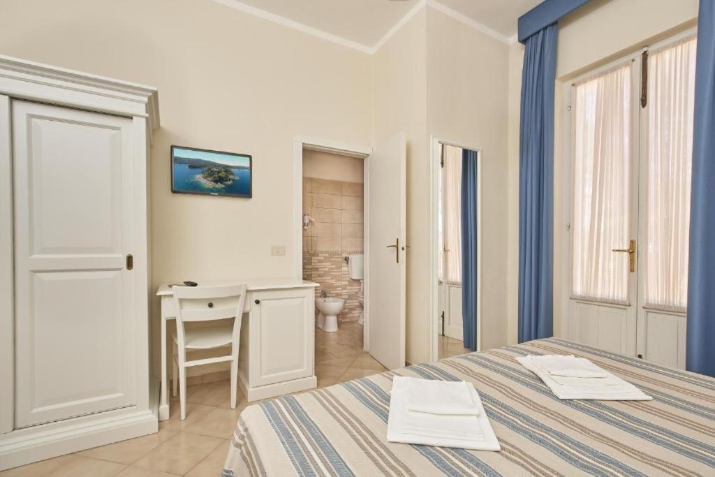 Hotel Villa Rodriguez Каполивери Экстерьер фото